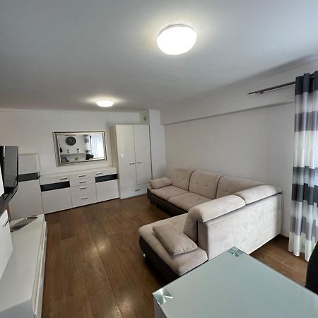 Holiday Apartments 克雷尼察 外观 照片