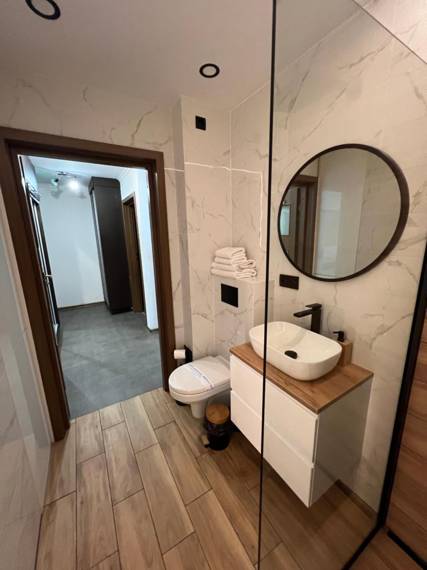 Holiday Apartments 克雷尼察 外观 照片