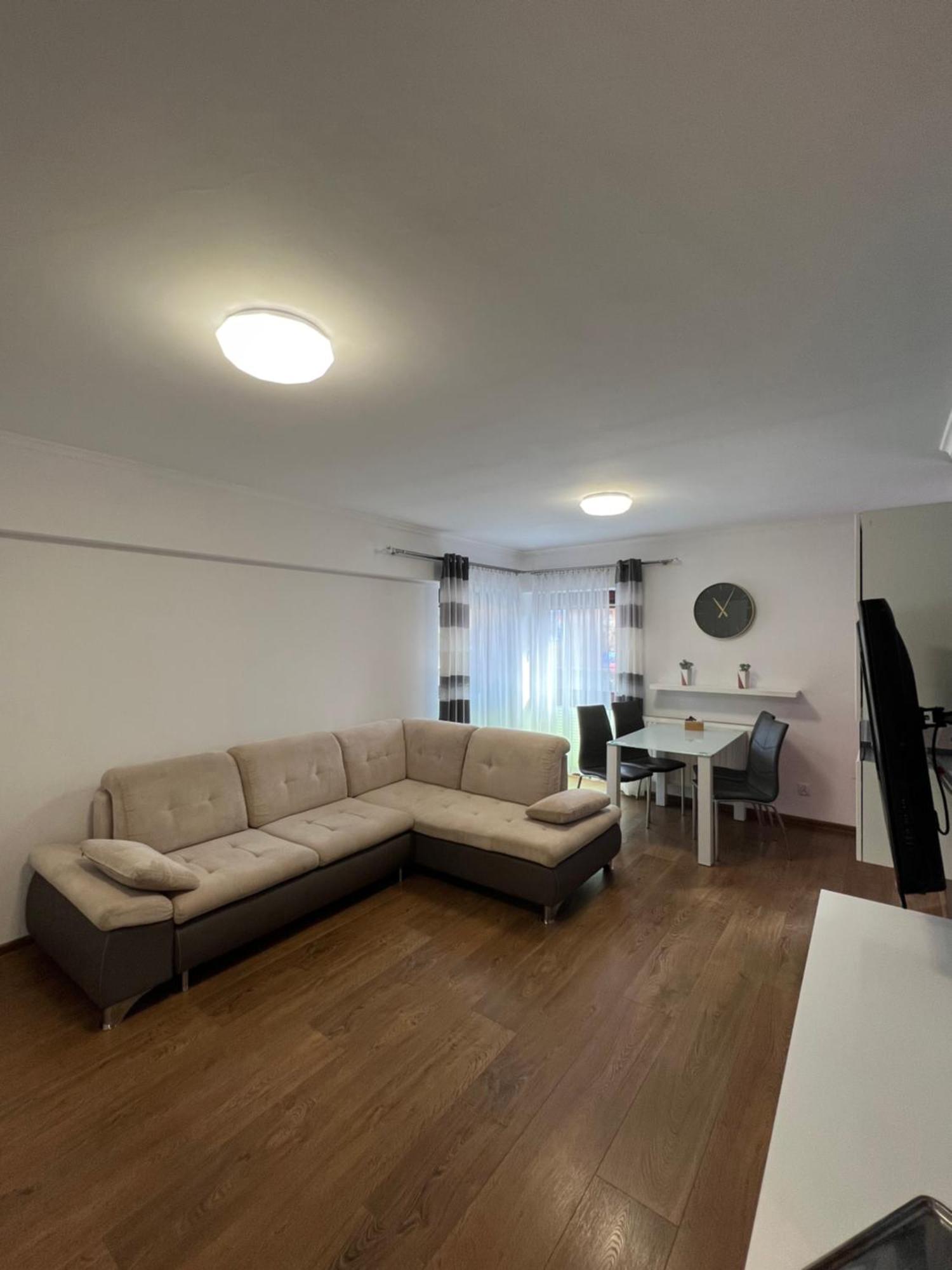 Holiday Apartments 克雷尼察 外观 照片